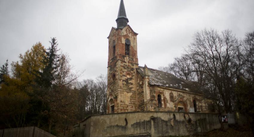 Luková Iglesia